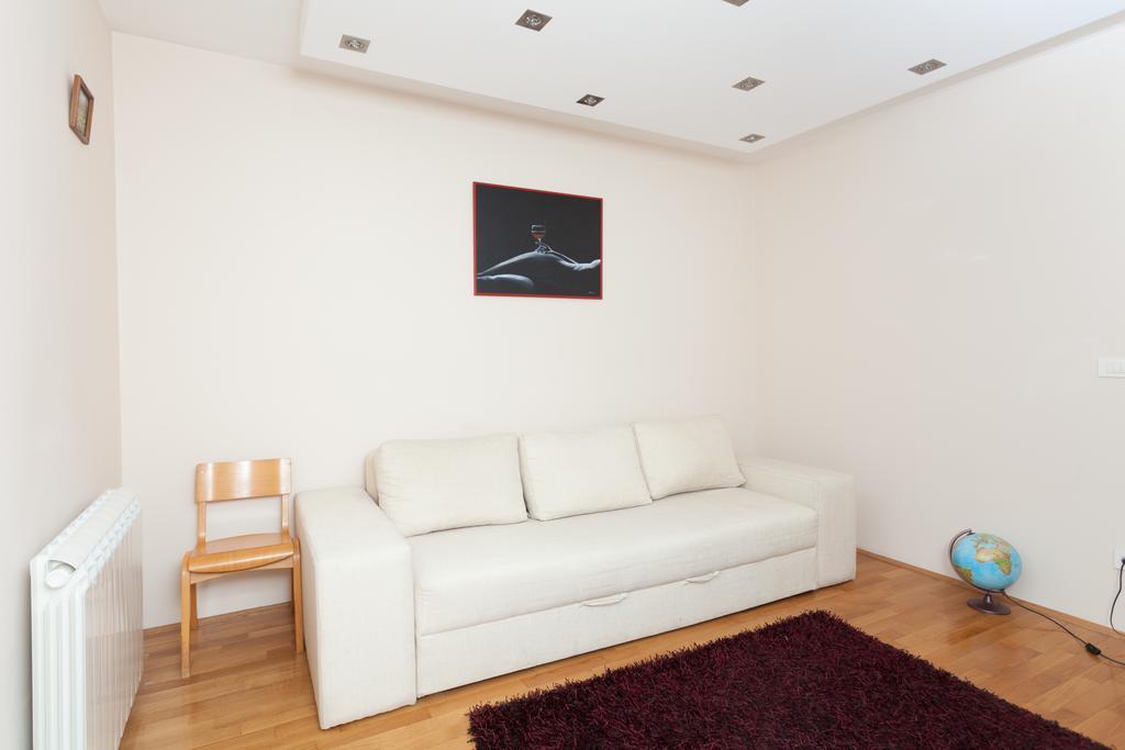 Apartment Matoseva Belgrado Esterno foto